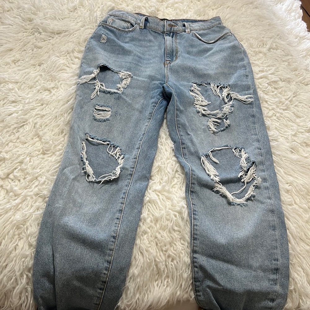 Urban Outfitters Mom Jeans